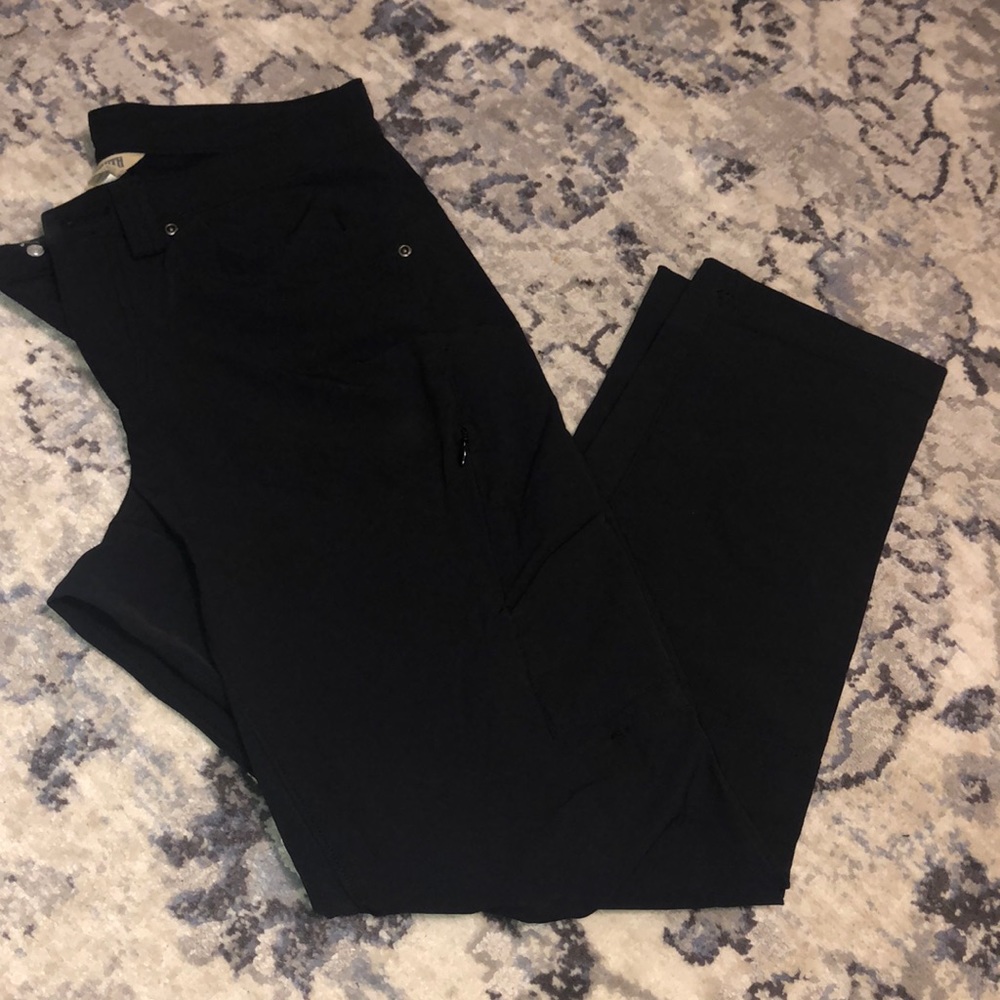 NWOT Duluth Hiking Pants